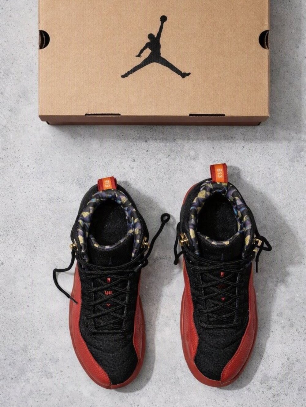 Air Jordan 12 Retro Low SE GS – Black/Varsity Red